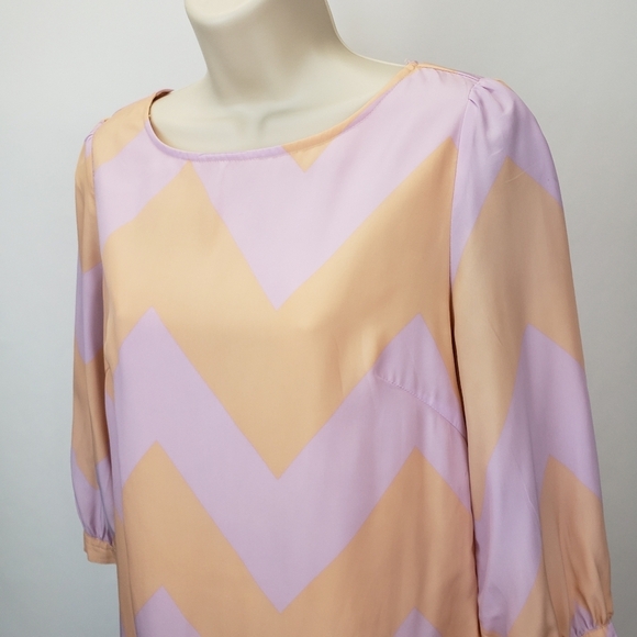TOBI Linus zig zag shift lavender and peach dress size small - Picture 3 of 11